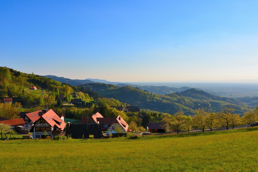 Relaxhotel Tannenhof Sasbachwalden Buitenkant foto